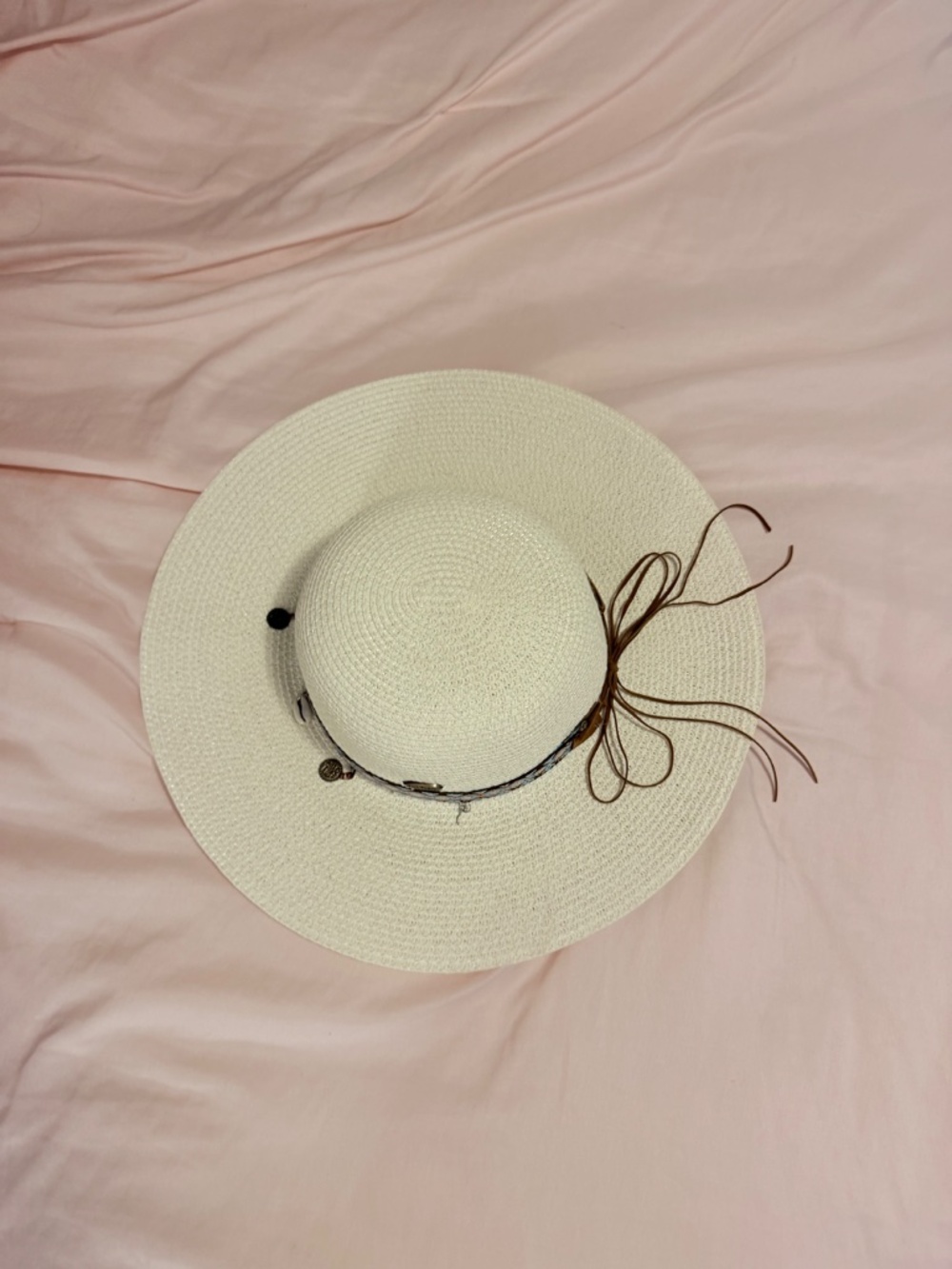 Sun hat - Picture 3 of 4